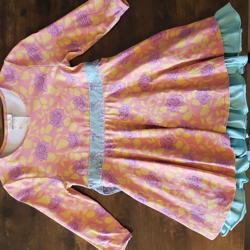 Matilda Jane Size 6 Floral Dress. Long Sleeve. *Minor Blemish